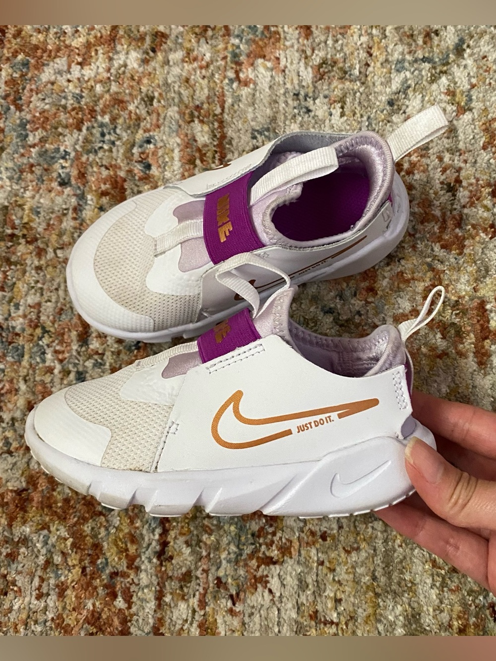 Nike Toddler Girls White & Purple Slip-On Sneakers